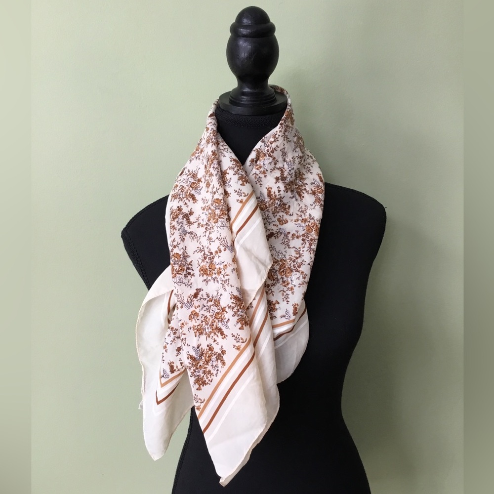 Situssa Vintage Rare Italy Square Floral Striped Cream Scarf